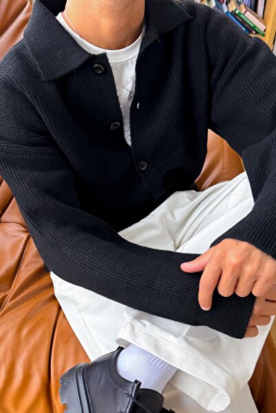 Flaw Wear Buttoned Knitwear Cardigan