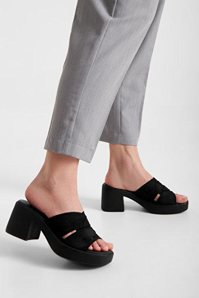 LASOCKI γυναικεία σαγιονάρα 5905588618591 Μαύρο