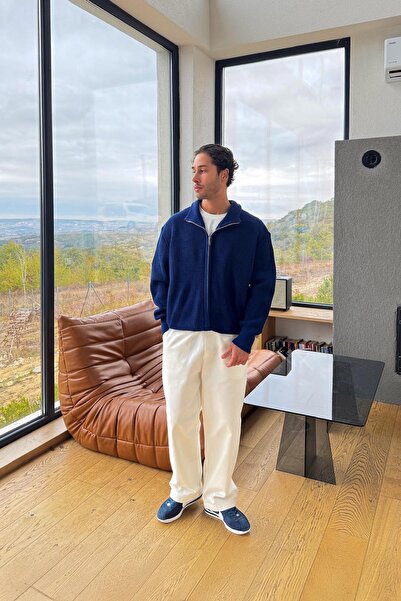 Flaw Wear Zippered Knitted Cardigan