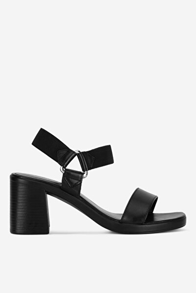 LASOCKI γυναικείο σανδάλι 5905588654254 Μαύρο