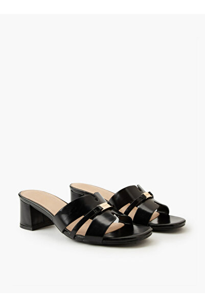 Flora Bella by Shoexpress صندل نسائي سهل الارتداء بكعب عريض