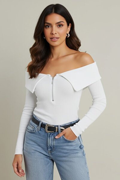 Sienza Madonna Collar Half Zip Camisole Women's Blouse