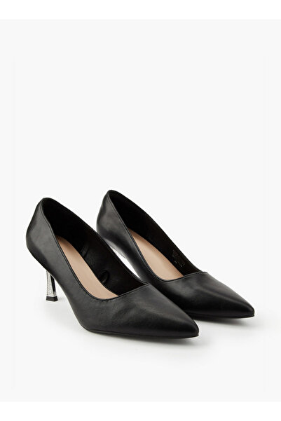 Flora Bella by Shoexpress حذاء نسائي بكعب ستيليتو ومقدمة مدببة