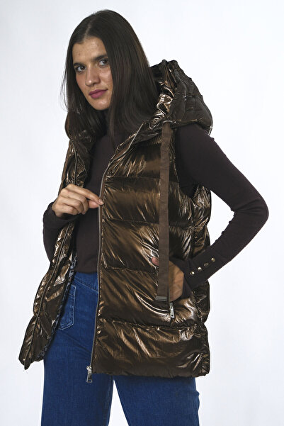 ABBRA Women's Lined Shiny Puffer Vest