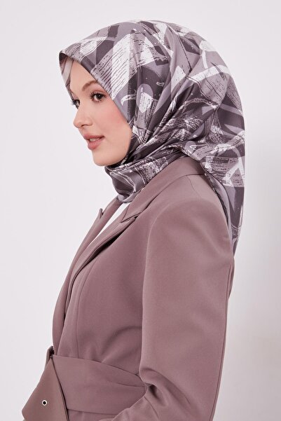 Levidor K.Gray Letter Printed Twill Silk Scarf