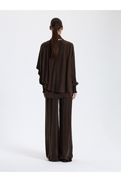 BAQA Kahverengi Fular Detaylı Bluz