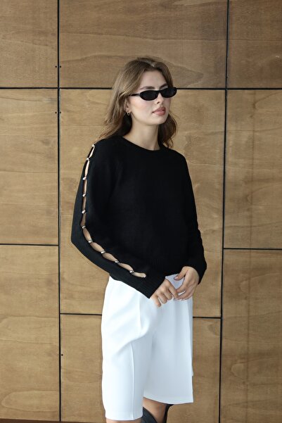 Noi Belis Pulover tricotat cu textura moale, cu guler rotund, cu detalii cu margele AW25KZ0053