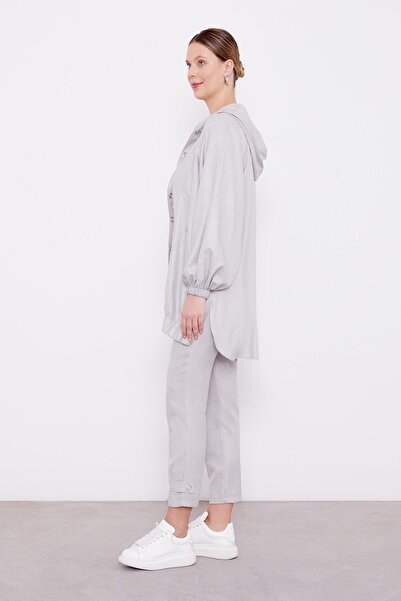 Levidor Gray Snap Button Detail Sports Suit