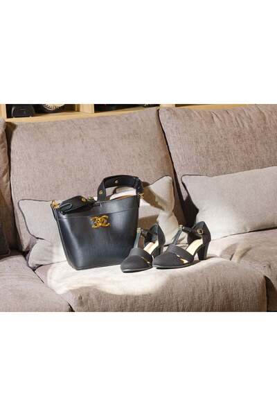 Milano Liamaryjane Pumps