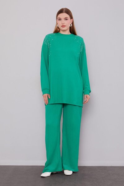 Levidor Green Shoulder Stone Embroidered Double Suit