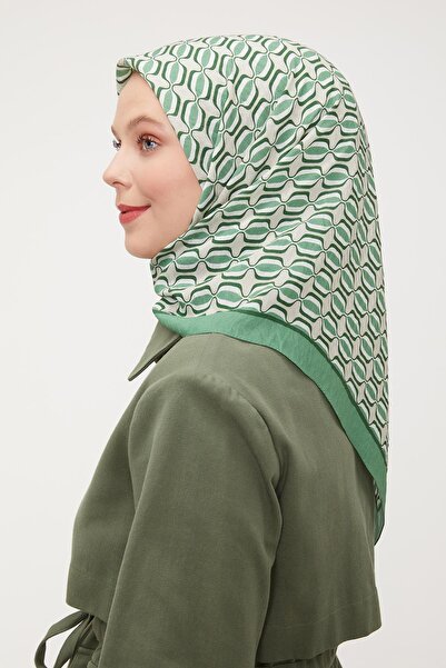 Levidor Μεταξωτό μαντήλι με πράσινο μοτίβο ελλειπτικής σχήματος