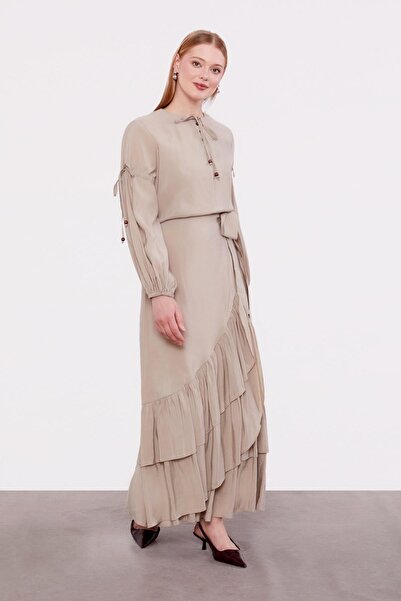 Levidor Beige Side Tie Skirt Set