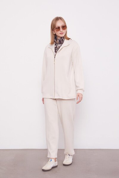 Levidor Krem Leopar Yaka İçli İkili Takım