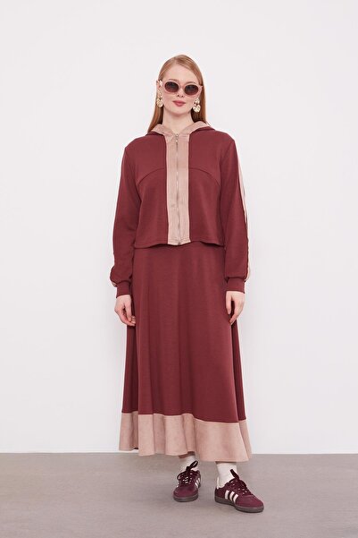 Levidor Burgundy Short Cardigan Zipper Closure Skirt Set