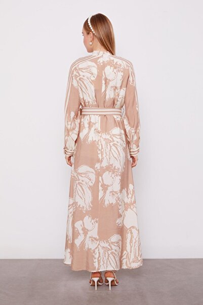 Levidor Camel Büyük Çiçek Desenli Elbise