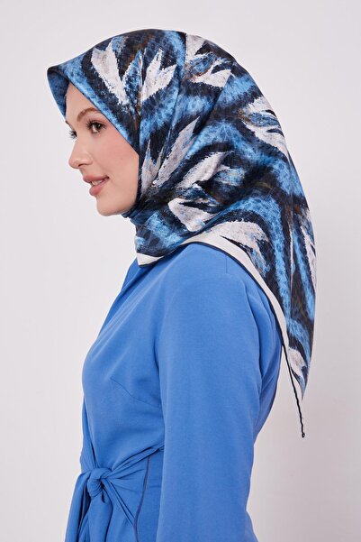 Levidor وشاح حريري منسوج بنمط التويل بمظهر انعكاسي نيلي