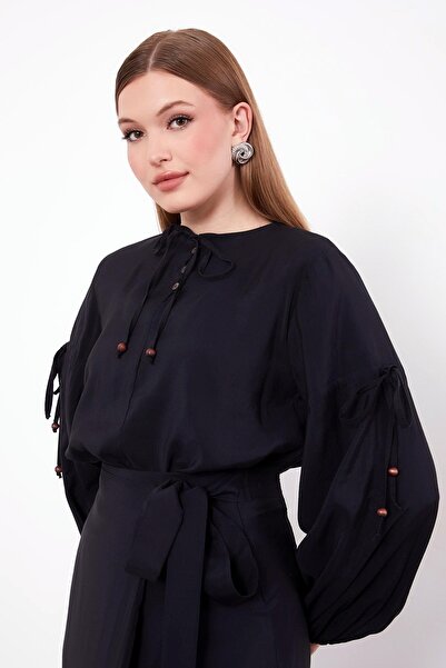 Levidor Black Side Tie Skirt Set