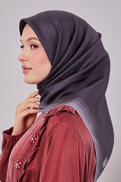 Levidor Gray Twill Silk Scarf with Border