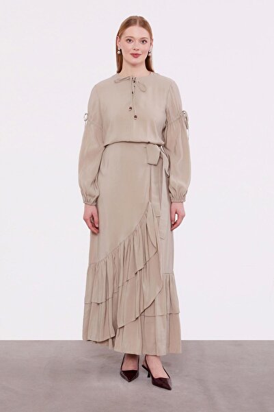 Levidor Beige Side Tie Skirt Set