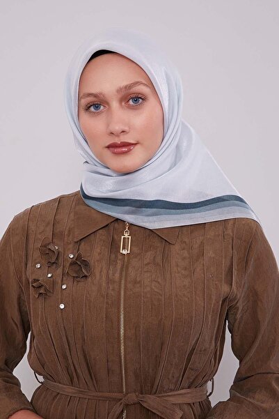 Levidor Water Green Amber Scarf