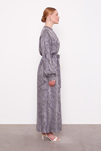 Levidor Antrasit Yakası Taş Detaylı Cupra Elbise