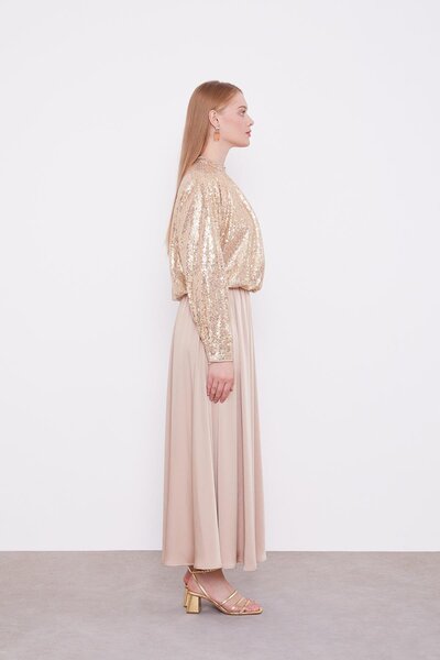 Levidor Beige Sequined Skirt Set