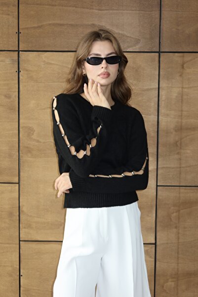 Noi Belis Pulover tricotat cu textura moale, cu guler rotund, cu detalii cu margele AW25KZ0053