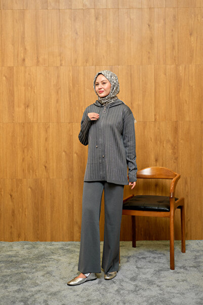 LOCCO Women's Stone Detail Knitwear Set Gray