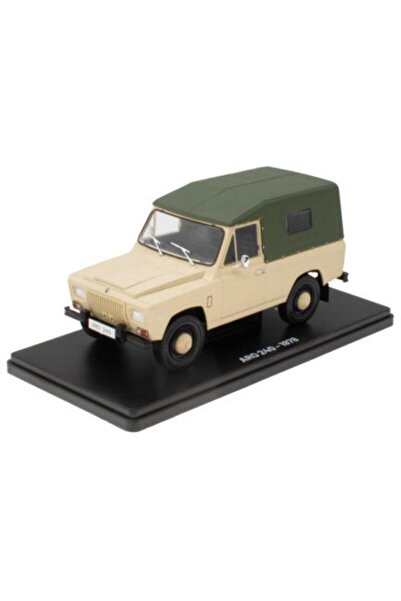 Hachette Macheta auto ARO 240 (1978) 1:24