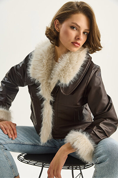 Bianco Lucci Kadın Yakası Ve Kolları Kürklü Suni Deri Ceket 2760 60261576