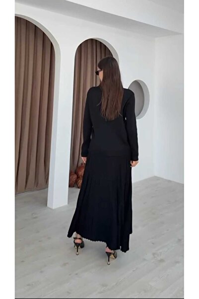 QUAWEAR Shirt Collar Metal Buttoned Cuffed Sleeves Cardigan and Flared Skirt Mercerized Bottom Top Two-Piece Set