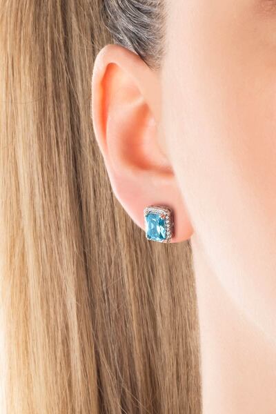 So CHIC... Buz Işıltısı 18 Ayar Beyaz Altın Kaplama Gümüş Baget Küpe