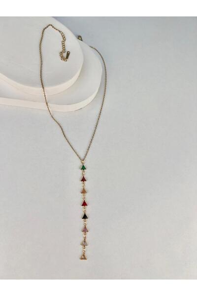 Kius قلادة ملونة ذات نمط مثلث من السلسلة الخاصة