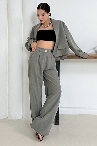 VAGGON Women's Khaki Pocket Accessory Crop Lined Jacket and Double Pocket Pants Set Vs01254