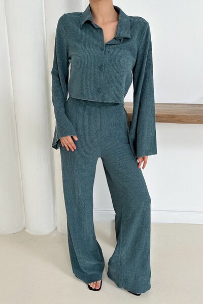 VAGGON Women's Mint Wide Sleeve Crop Shirt and Elastic Waist Trousers Ribbed Set Vs01256