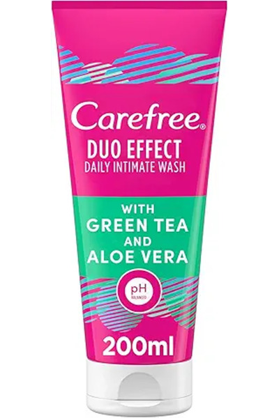 Carefree Daily Intimate Wash Duo Effect with Green Tea and Aloe Vera 200ml