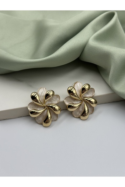 Unzilee Powder Enamel and Gold Gold Detailed Flower Form Design Earrings
