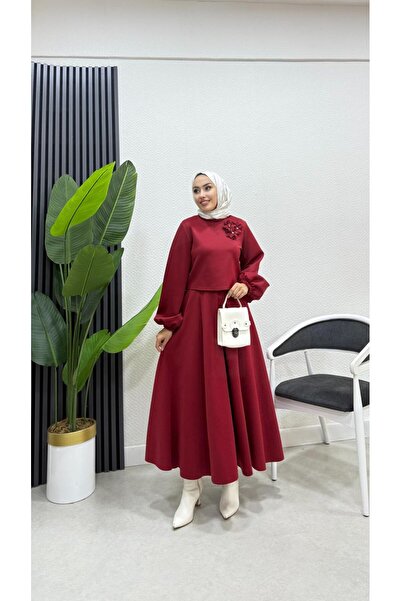 BRN IŞIK TESETTÜR Yaka Çiçekli Puf Dalgıç Etekli Takım