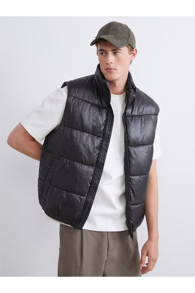 LC Waikiki ψηλός λαιμός Ανδρικό φουσκωτό γιλέκο