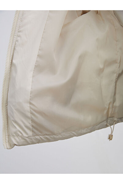 LC Waikiki Γυναικείο πουπουλένιο παλτό Vizyon New Season με κουκούλα