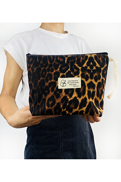 KOSTEBAG Leona Leopar Desenli Lamineli 300gr Kanvas Kumaş 25x18x6cm Körüklü Clutch Bez Çanta