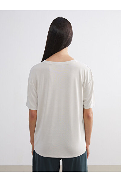 LC Waikiki Vizyon New Season V-Neck Modal Blended Oversize Women's T-Shirt