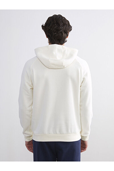 LC Waikiki Uzun Kollu Barcelona Baskılı Erkek Hoodie