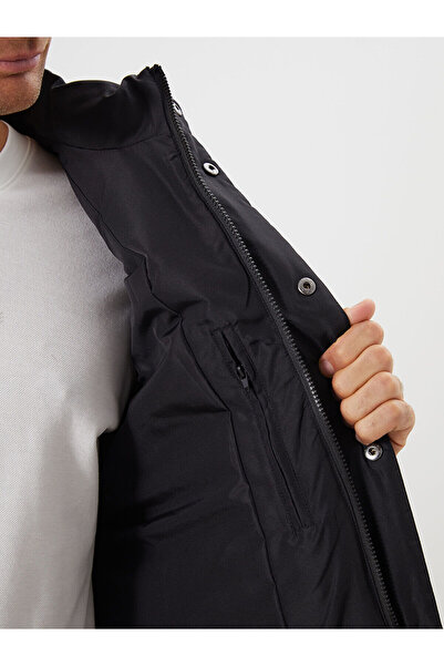 LC Waikiki Візія Новий сезон Стандартна форма Прямий комір Чоловічий надувний жилет