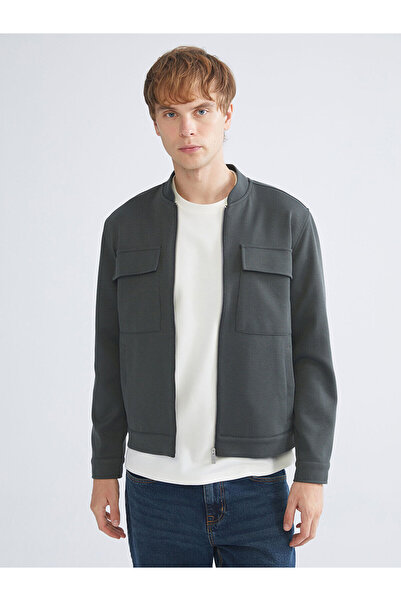 LC Waikiki سترة رجالية بأكمام طويلة وياقة بومبر