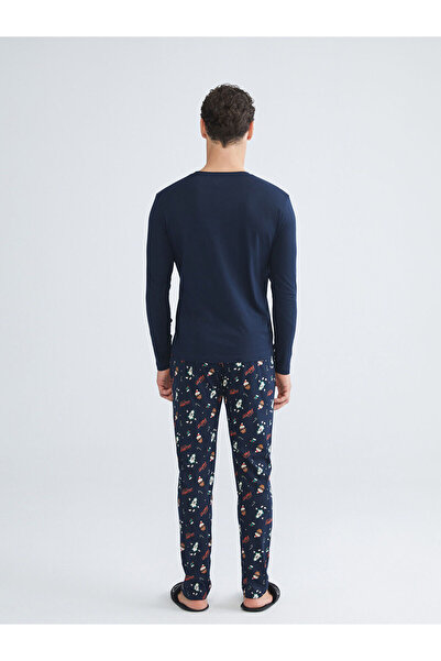 LC Waikiki Peak Yeni Sezon Standart Kalıp Yılbaşı Temalı Erkek Pijama Takımı