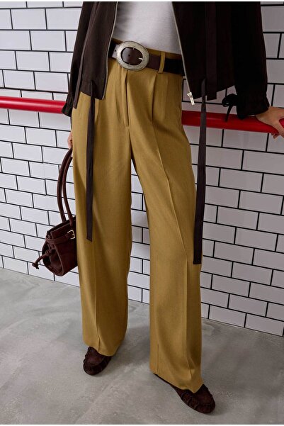 HEQA Παντελόνι Palazzo με λεπτομέρεια από πιλέτα Camel