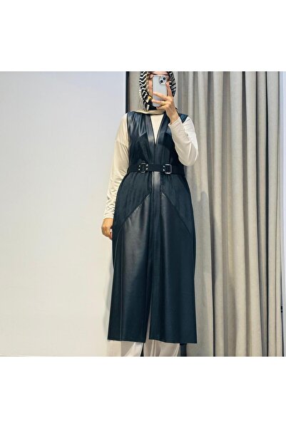 Nurcan Çetin Leather Detailed Vest