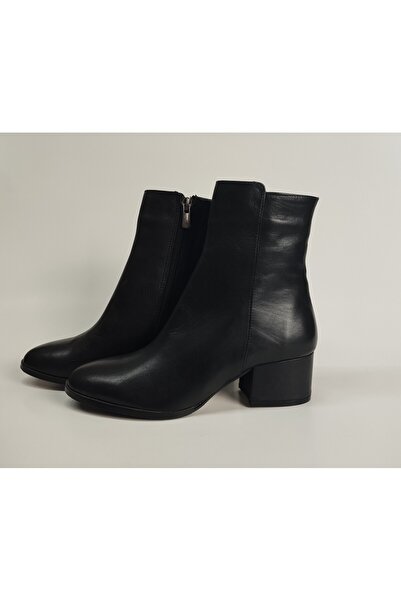 Lucciola حذاء نسائي بكعب من الجلد الطبيعي باللون الأسود