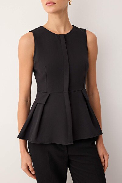 Trendyol Collection Black Fitted Fitted Peplum Mold Woven Vest Twoaw26Ye00050